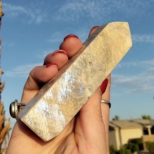 Beautiful Moonstone Tower with Tons of Adularescence